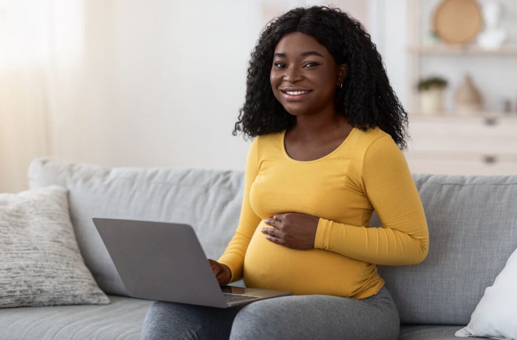 Como fica o afastamento de Gestantes e Lactantes com a Reforma Trabalhista?