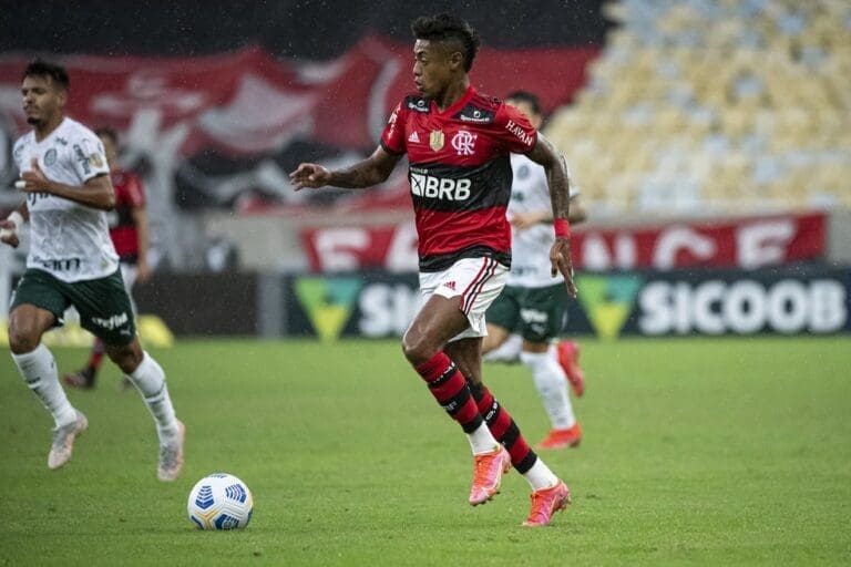 Fla despacha Palmeiras e Galo e Inter decepcionam na abertura do Brasileirão 2021