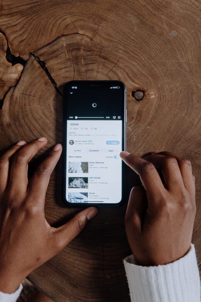A vulnerabilidade da criança e do adolescente à publicidade no YouTube