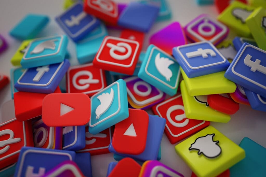 Identificação de perfil “fake” nas redes sociais, é possível?