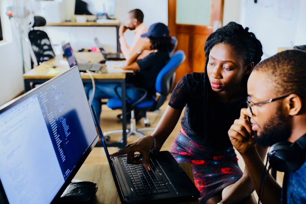 A Sustentabilidade dos Meios de Comunicação em África