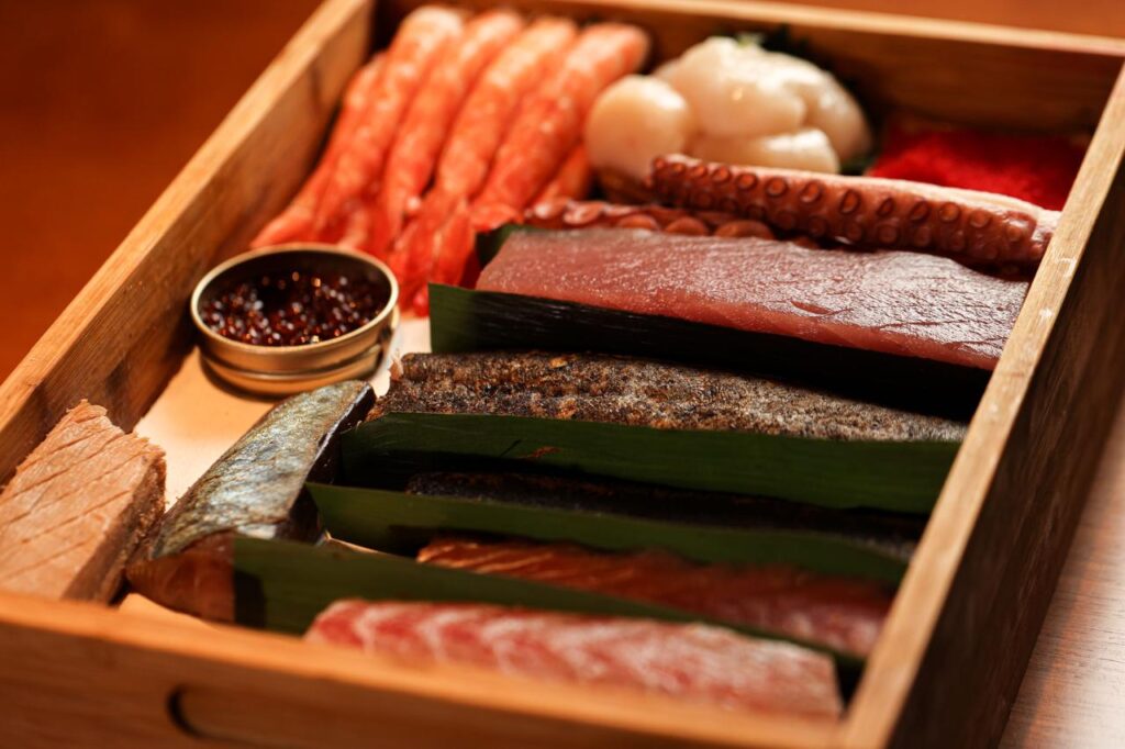 Culinária japonesa e nutrição: restaurante incorpora olhar técnico ao desenvolvimento de pratos e se posiciona na tendência ‘high protein’