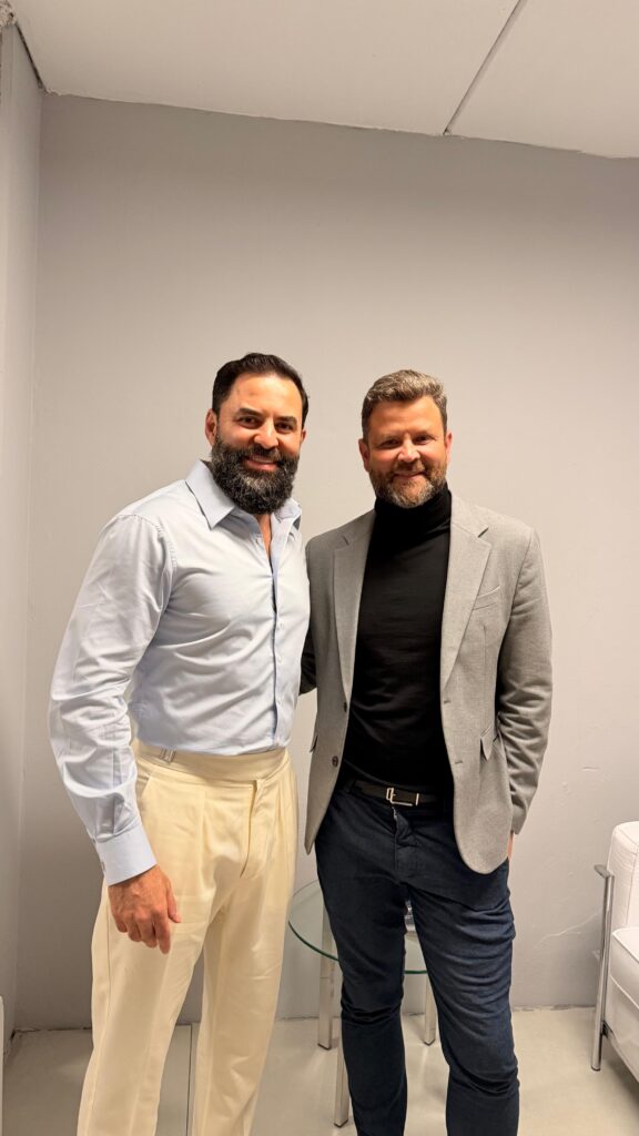 Referência em harmonização orofacial, Vitor Erlacher lança imersão em estética facial masculina em São Paulo