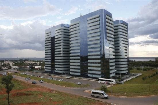Empresas poderão parcelar tributos vencidos