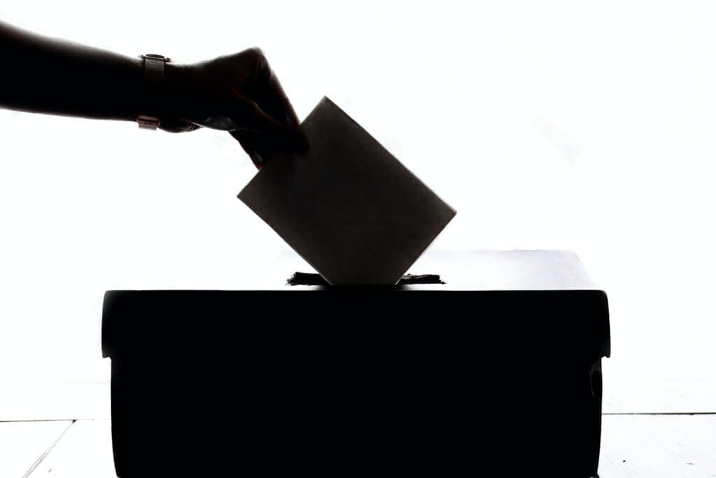 Voto impresso ou retorno ao voto de cabresto?