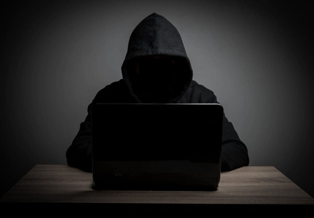 Minha conta foi Hackeada, o que fazer?