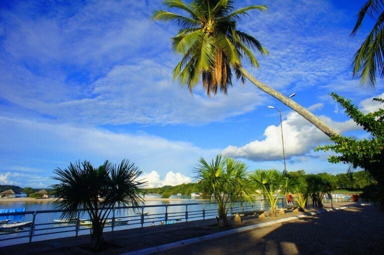 Tema: a paisagem ambiental em frente a cidade de Santarém
