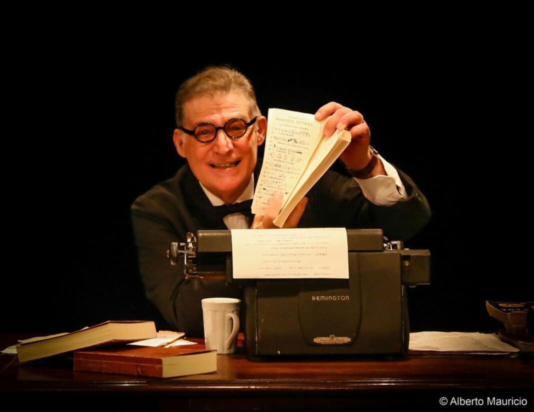 GIUSEPPE ORISTANIO COMO GUIMARÃES ROSA - FOTO ALBERTO MAURICIO