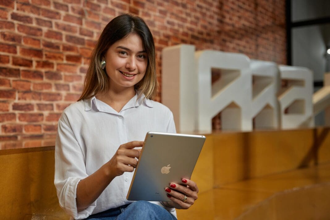 Jenifer-Ferraz-Head-de-Produto-e-Negocios-no--Irrah-Tech (2)