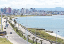 Beira-Mar de São José recebe nova iluminação com tecnologia LED