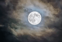 Lua cheia, linda e misteriosa!