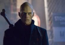 Dica de Série: “The Strain” A Pandemia que Nos Engole nas Sombras