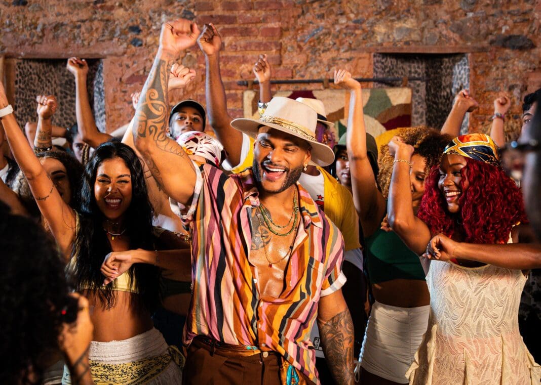 WhatsApp Image 2025-12-12 at 16.18.08 (1)