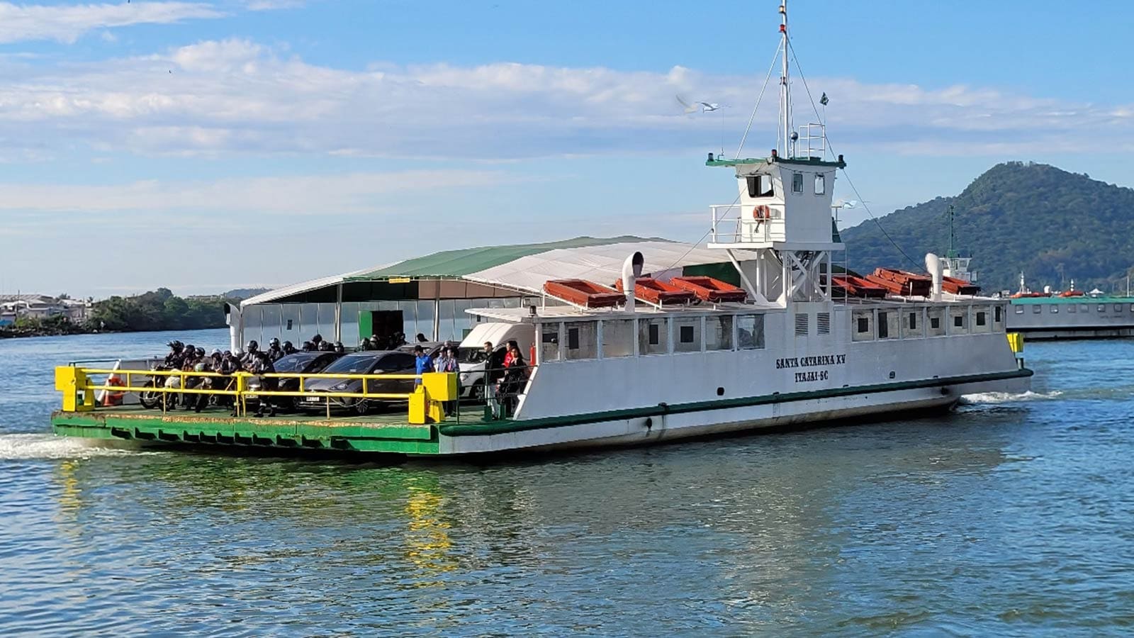 A importância do ferry boat no dia a dia de Navegantes e Itajaí