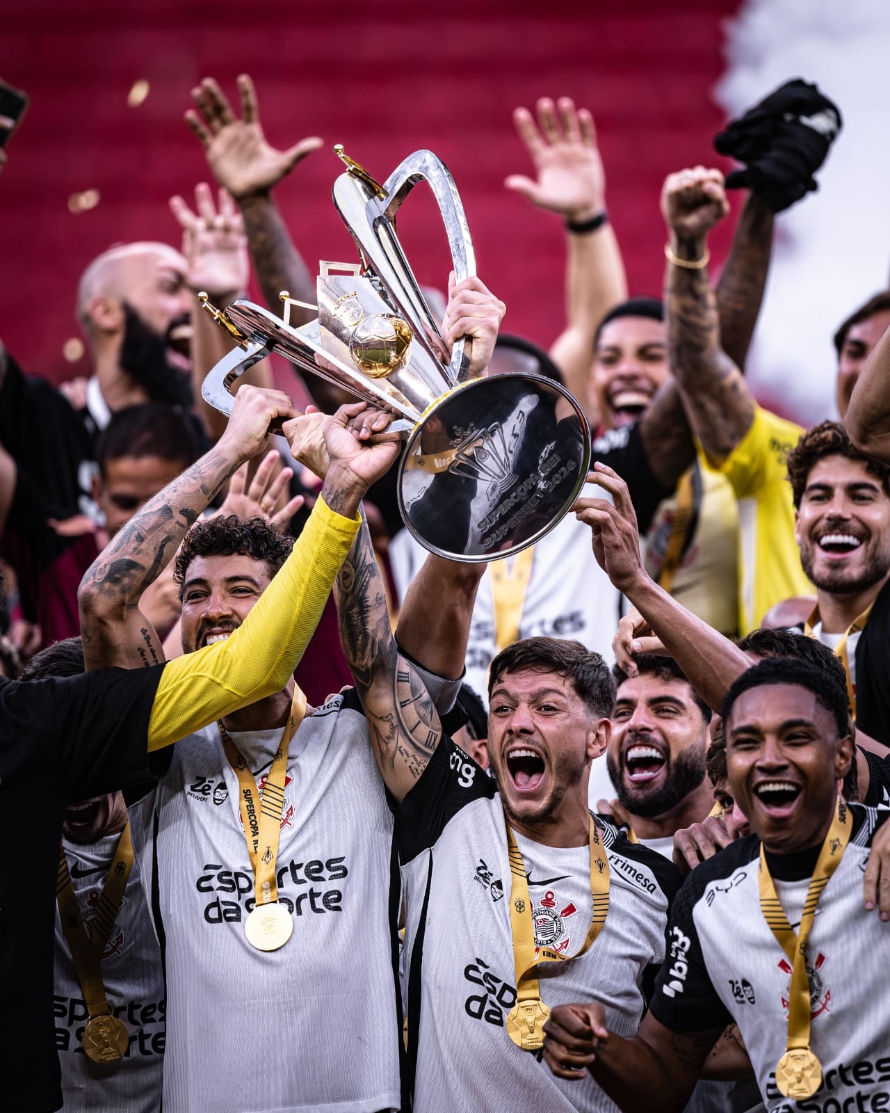 Corinthians e o Esportes da Sorte renovam patrocínio