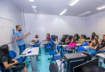 Fundação Cecierj abre seleções para cadastro de reserva de Tutores Presenciais e a Distância do Consórcio Cederj